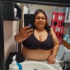 Big Belly Anna, a 223lbs foodie From United States