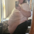 PendingSSBBW, a 305lbs feedee From United States