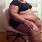 BrownBella, a 400lbs feedee From United States