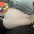Helluvauva, a 210lbs fat appreciator From United States