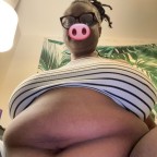 GainingAndGrowing, a 100lbs feedee From United Kingdom