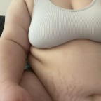 Piggywantsfood, a 410lbs feedee From United States