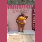 Sunflowerfatty92, a 489lbs foodie From United States