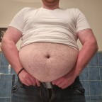 XIqupx, a 280lbs feedee From Germany