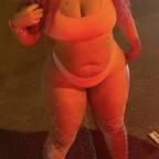 Thickcaramel, a 192lbs fat appreciator From United States
