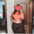 K Reecie, a 365lbs foodie From United States