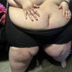Pillowprincess2345, a 691lbs feedee From United States