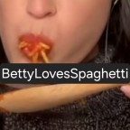 Betty Loves Spaghetti 101, a 176lbs feedee From Australia
