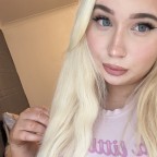 Yingyang0803, a 200lbs feedee From United Kingdom