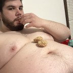 BigBellyKyle05, a 335lbs mutual gainer From United States