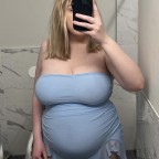 Mrs Mcdonalds, a 220lbs feedee From Australia
