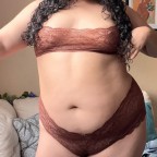 Mitchelle, a 200lbs feedee From United States