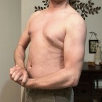 Gluttonyisgood, a 177lbs fat appreciator From United States