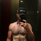 Lilfeederfriend, a 150lbs feeder From United States