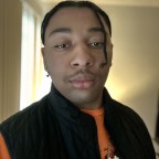 Rob2822, a 220lbs feeder From United States