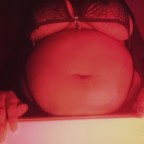 Hexora, a 240lbs feedee From United States