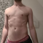 RavenRaven, a 150lbs fat appreciator From Germany