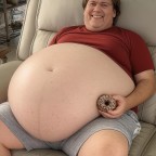 Fun1975, a 445lbs fat appreciator From United States